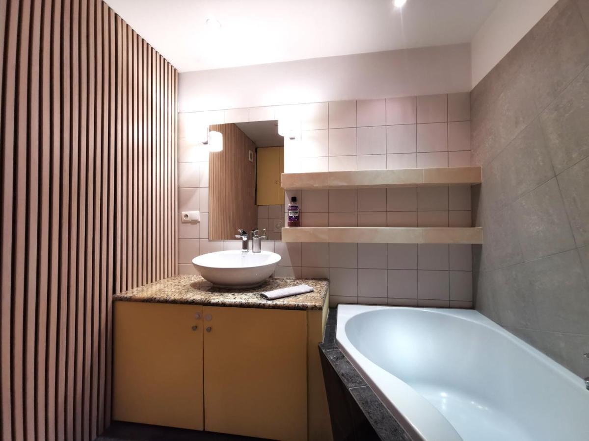 Nozownicza Apartment ~ Self Check-In 24H ~ Lift Wrocław Eksteriør bilde